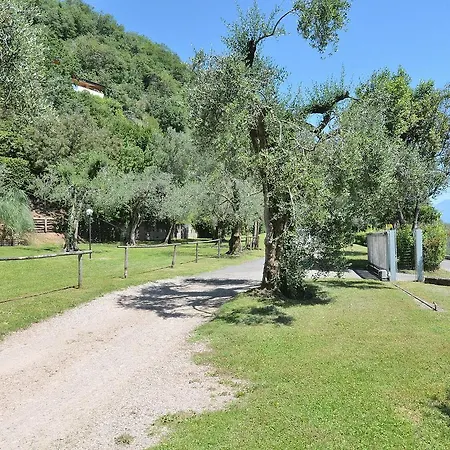 Apartment La Fiore 1 Toscolano-Maderno